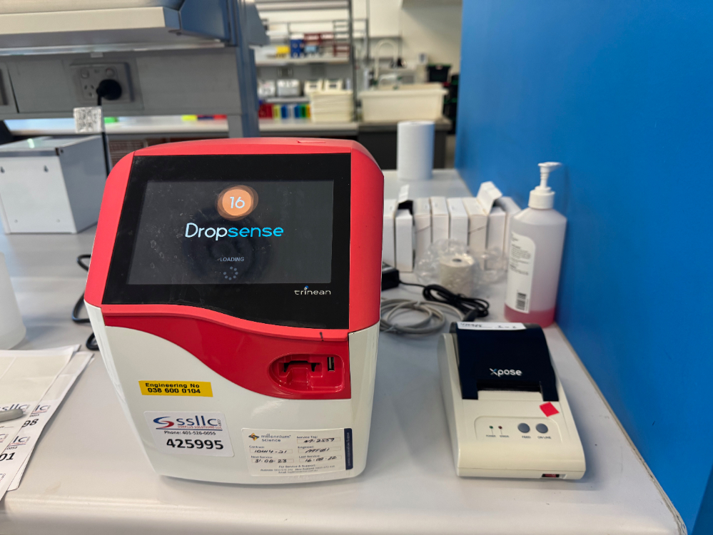 Image of Xpose Trinean DropSense 16 UV-Vis Spectrophotometer